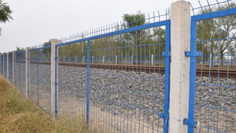 铁艺护栏 铁路护栏网的工艺美学与市场新宠