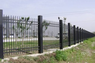 围墙护栏价格全解析 从材质、工艺到选购指南