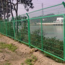河道护栏网 现代水利工程的安全守护者